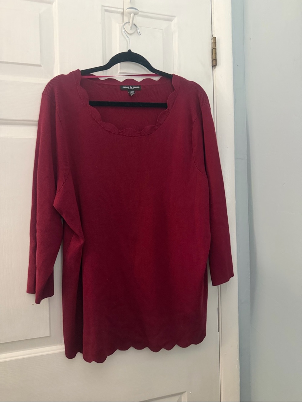 Cable & Gauge Women’s Burgundy Scalloped Tunic Sweater 2X